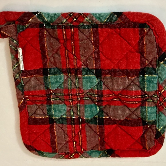 Holiday Kitchen Potholder Bundle - Christmas & 4th of July Themes, Cute, Handy - Picture 8 of 16
